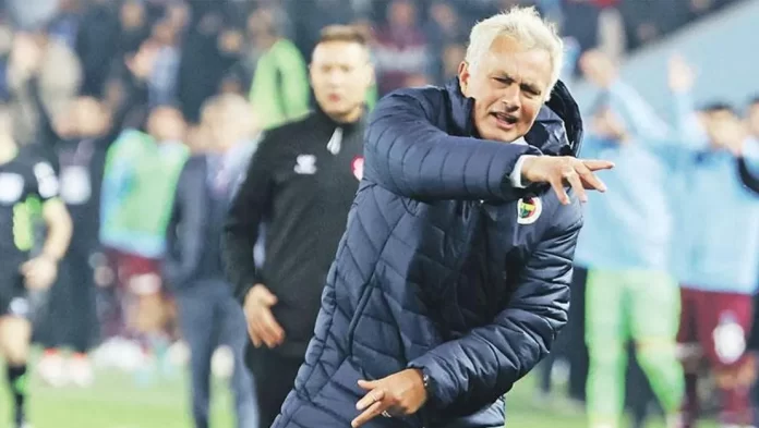 mourinho-nun-essiz-tavirlari-ve-basarilari