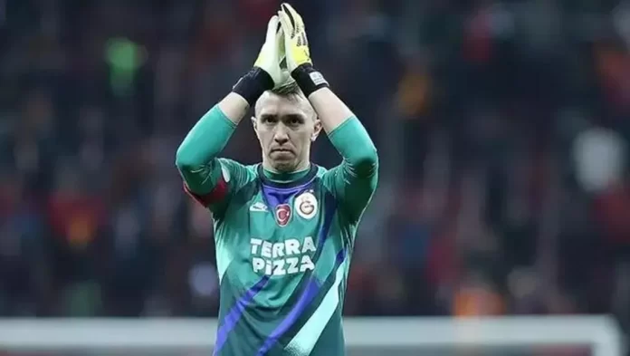 muslera-futbol-kariyerini-noktalayacak-mi