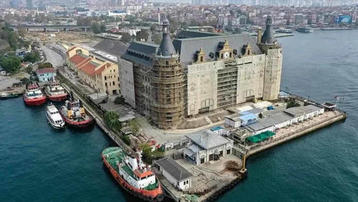 bakan-ersoy-haydarpasa-ve-sirkeci-nin-gelecegi