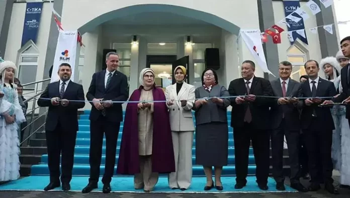 emine-erdogan-bilim-biskek-inovasyon-merkezini-acti