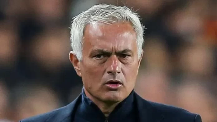 mourinho-cezalandirma-adil-degil-durust-davranilmasini-istiyorum