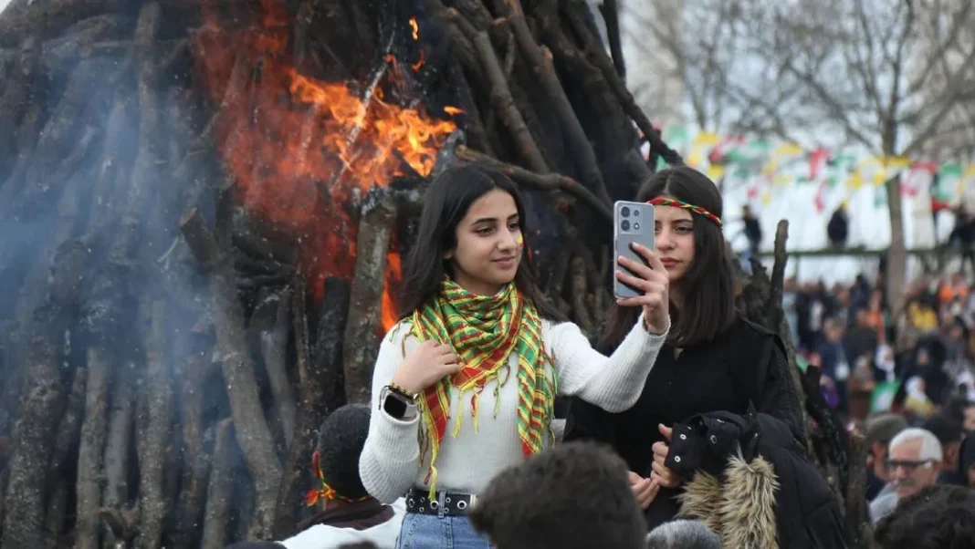 yeni-resmi-bayram-yolda-geliyor