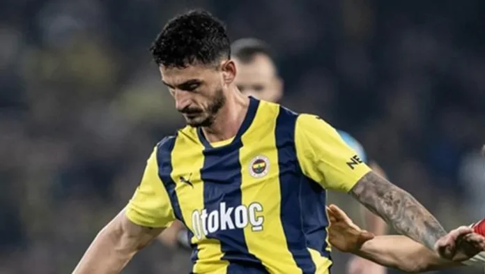 fenerbahce-de-samet-akaydin-e-kadro-soku