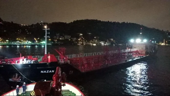 tanker-sebebiyle-istanbul-bogazi-trafige-kapandi