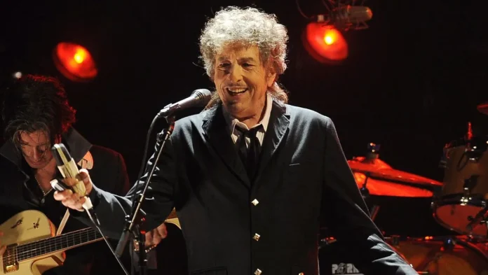 bob-dylan-in-vasiyetnamesi-acik-artirmada