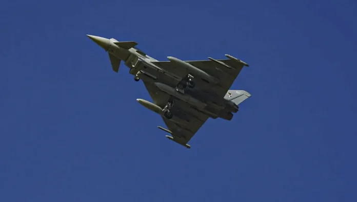 eurofighter-typhoon-ucaklari-ankara-da-testte