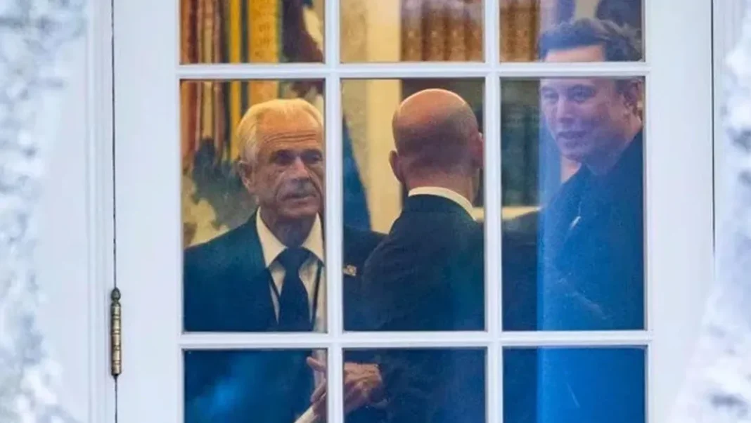 elon-musk-tan-navarro-ya-sert-tepki