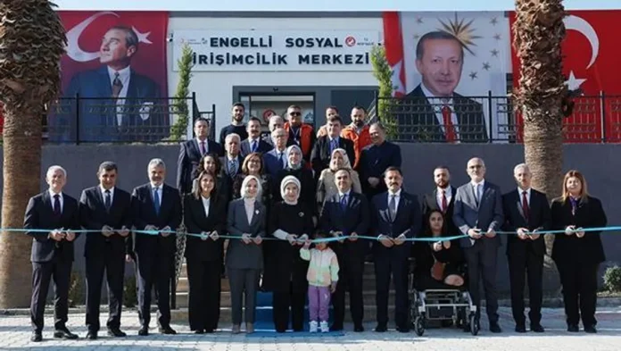 emine-erdogan-engelli-sosyal-girisimcilik-merkezi-ni-acti