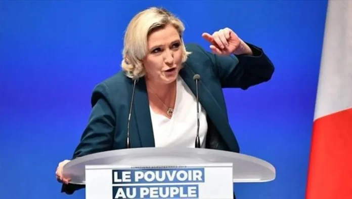 le-pen-den-fransa-hukumetine-uyari