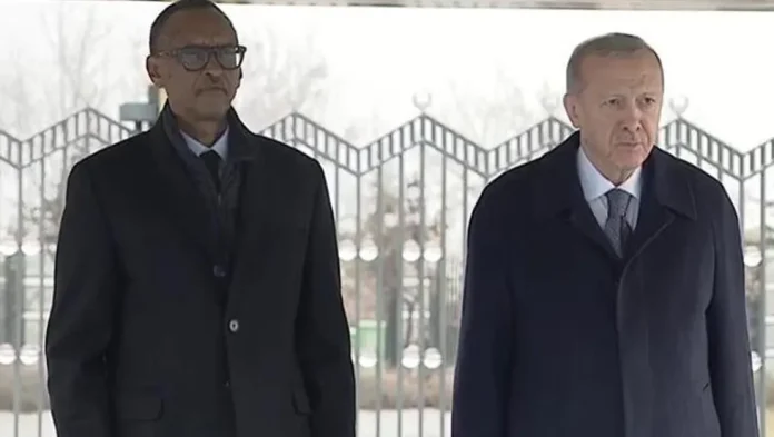 erdogan-ruanda-cumhurbaskani-ni-resmi-torenle-agirliyor