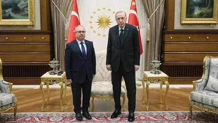 cumhurbaskani-erdogan-tmv-baskani-akgun-u-kabul-etti