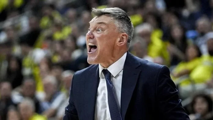 jasikevicius-tan-belinelli-uyarisi-dikkatli-olmaliyiz