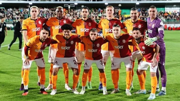 galatasaray-da-alkmaar-maci-icin-4-eksik